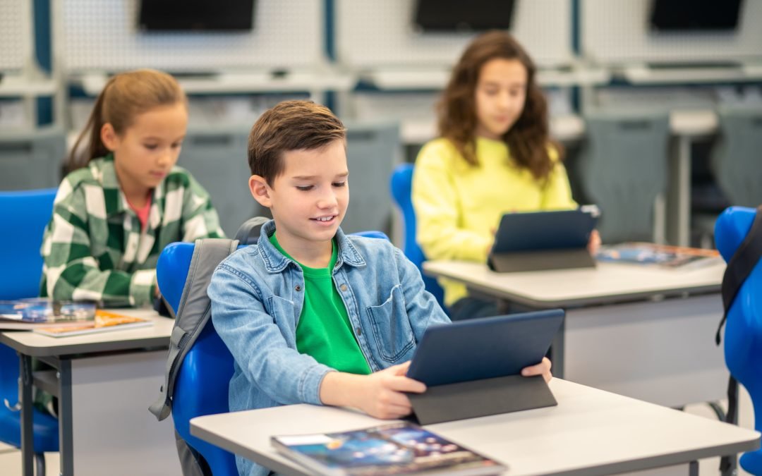 How Technology Is Integrated into Classroom Teaching